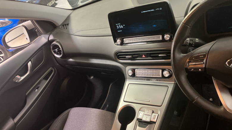 Hyundai KONA 100kW Premium 39kWh 5dr Auto Electric Hatchback